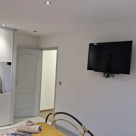 La Pierre Dorée Appartement