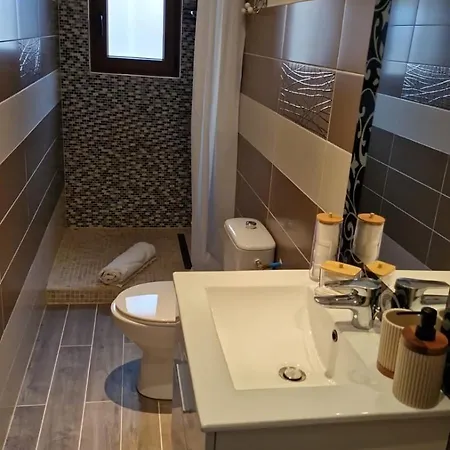 La Pierre Dorée Appartement *