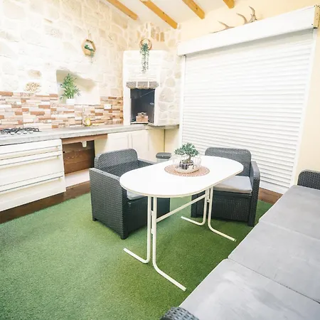 Appartement La Pierre Dorée *