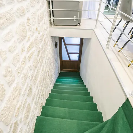 Appartement La Pierre Dorée *